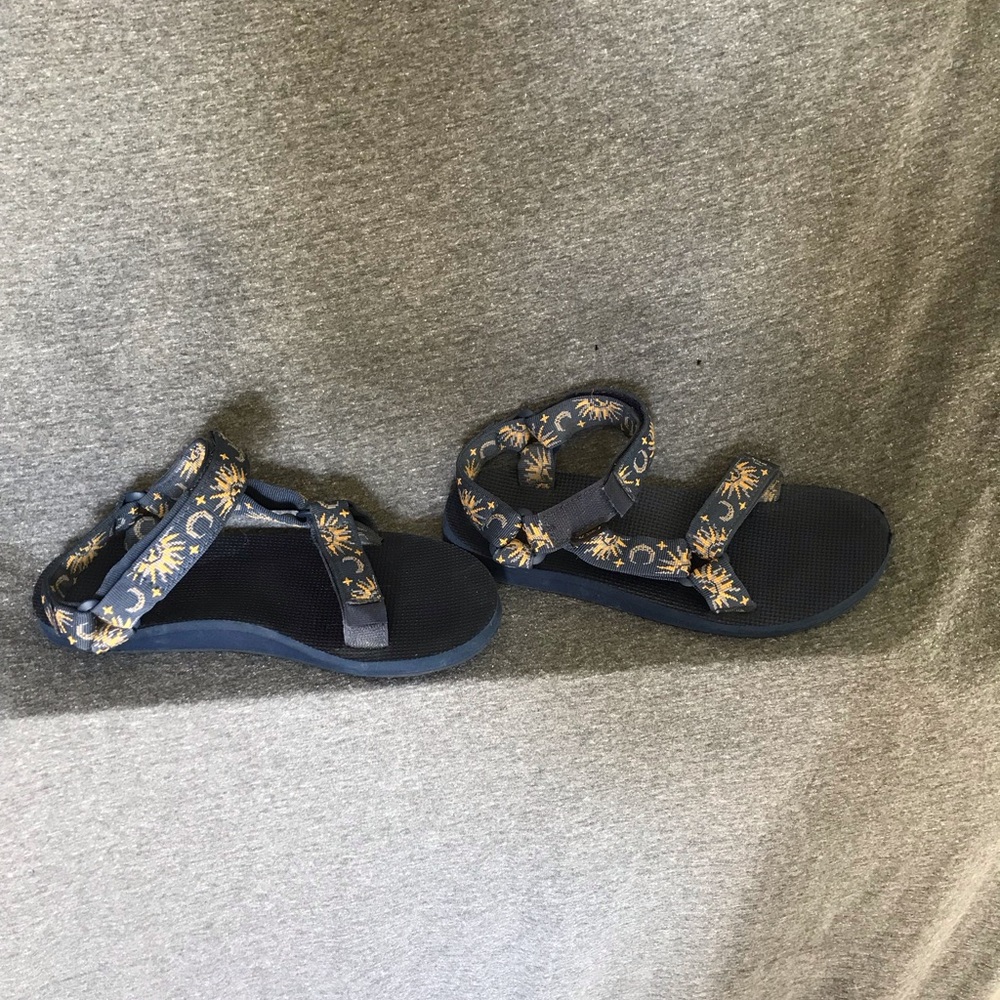 RARE Teva Dark Blue Sandals with Sun Moon and Star Pattern